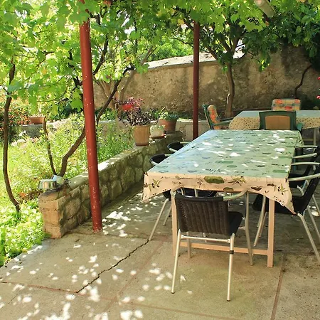 Nada Appartamento Mali Lošinj